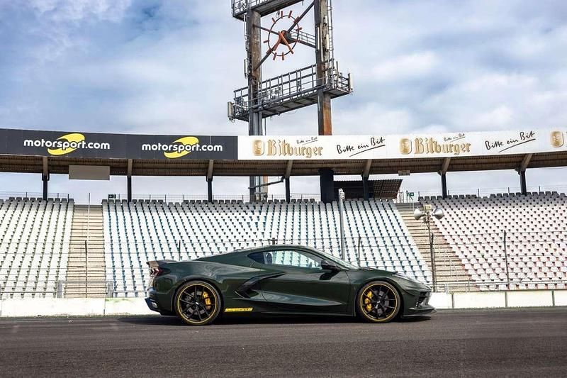 Second-hand Corvette C8 526 CP (386 kW) 2025 Verde Coupe