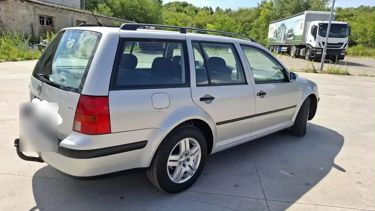 Gebraucht VW Golf IV 101 PS (74 kW) 2000 Silber Kombi