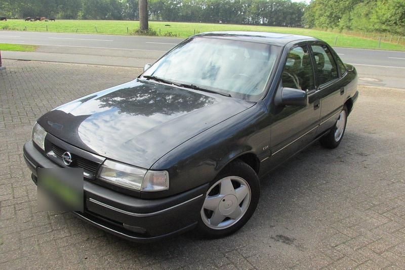 Gebraucht Opel Vectra 90 PS (66 kW) 1995 Grau Limousine