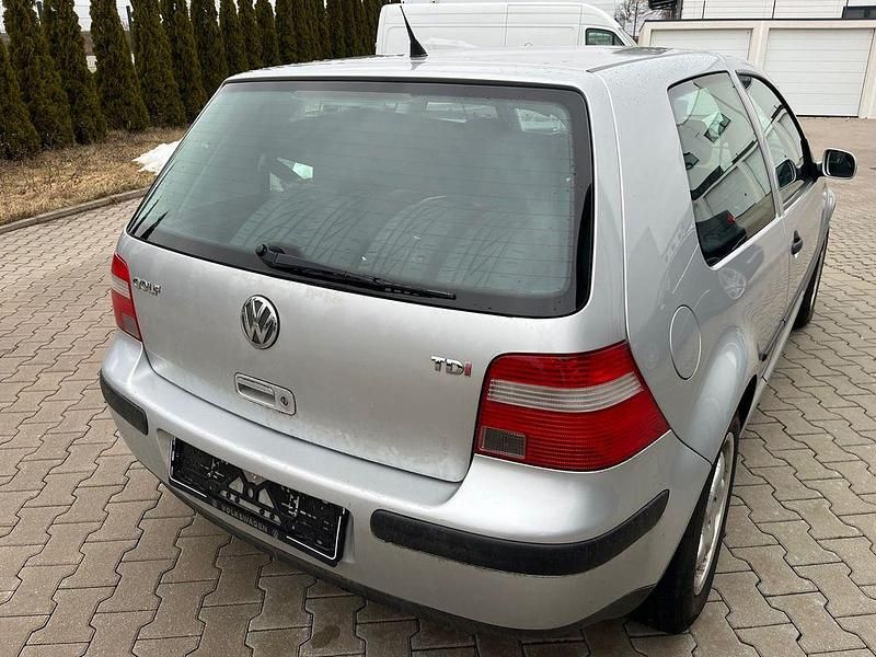 Gebraucht VW Golf IV 101 PS (74 kW) 2002 Silber Limousine