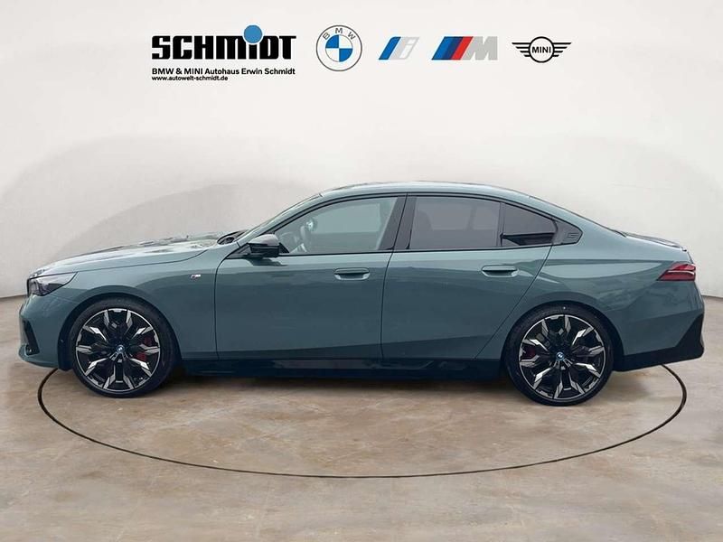 Gebraucht BMW i5 442 kW (601 PS) 2025 Cape york grün metallic Limousine