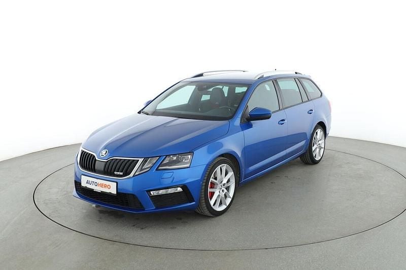 Blau Gebraucht 2017 Skoda Octavia RS Kombi | 21.490 € (Fairer Preis) - Bild 1/3