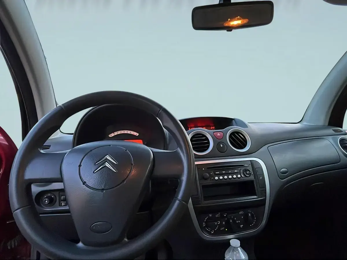 Gebraucht Citroën C3 73 PS (53 kW) 2006 Rot Kleinwagen