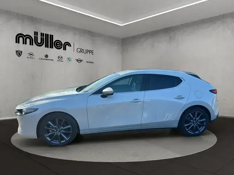 Neu Mazda 3 Exclusive-Line 140 PS (102 kW) 2026 Ceramic Limousine