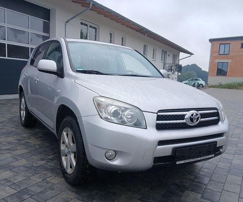Silber Gebraucht 2008 Toyota RAV4 Sol SUV | 5.850 € (Superpreis) - Bild 1/4