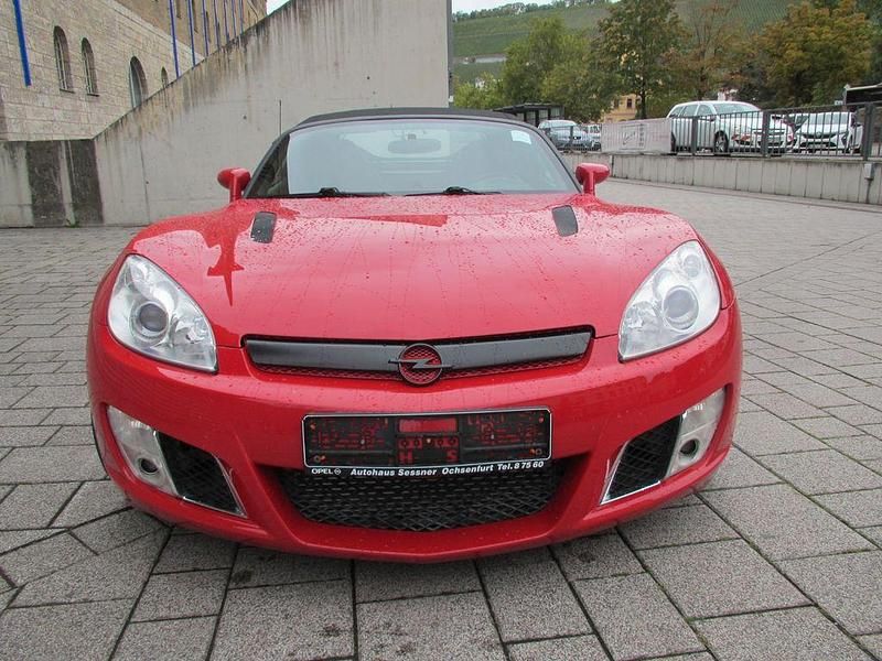 Gebraucht Opel GT Basis 317 PS (233 kW) 2008 Rot Cabrio