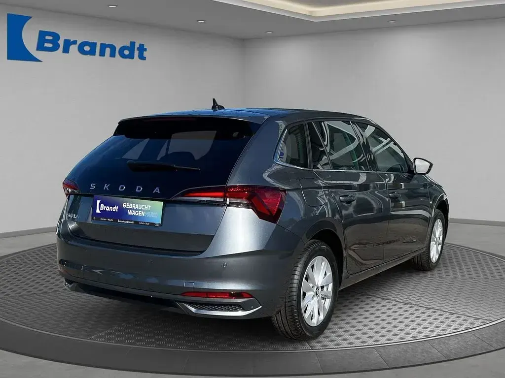 Gebraucht Skoda Scala Selection 116 PS (85 kW) 2026 Grau Kleinwagen