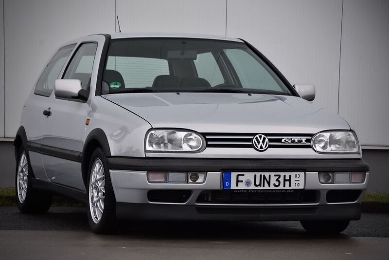 Lb7z satinsilber Gebraucht 1993 VW Golf III GTI Limousine | 20.000 € - Bild 1/4