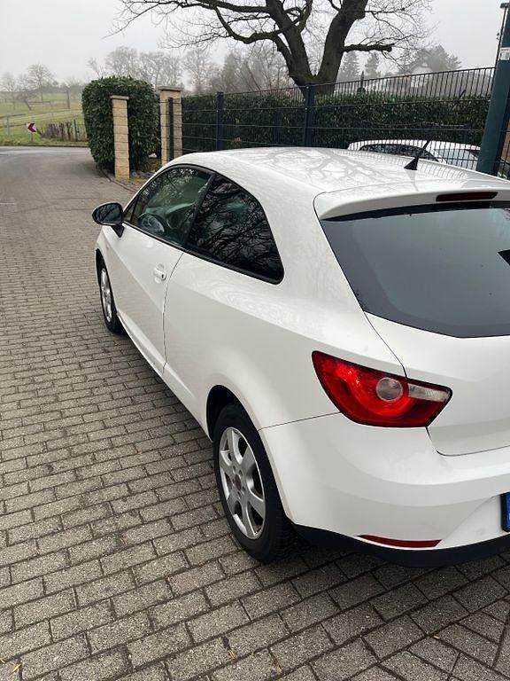 Gebraucht Seat Ibiza 69 PS (50 kW) 2009 Weiß Limousine