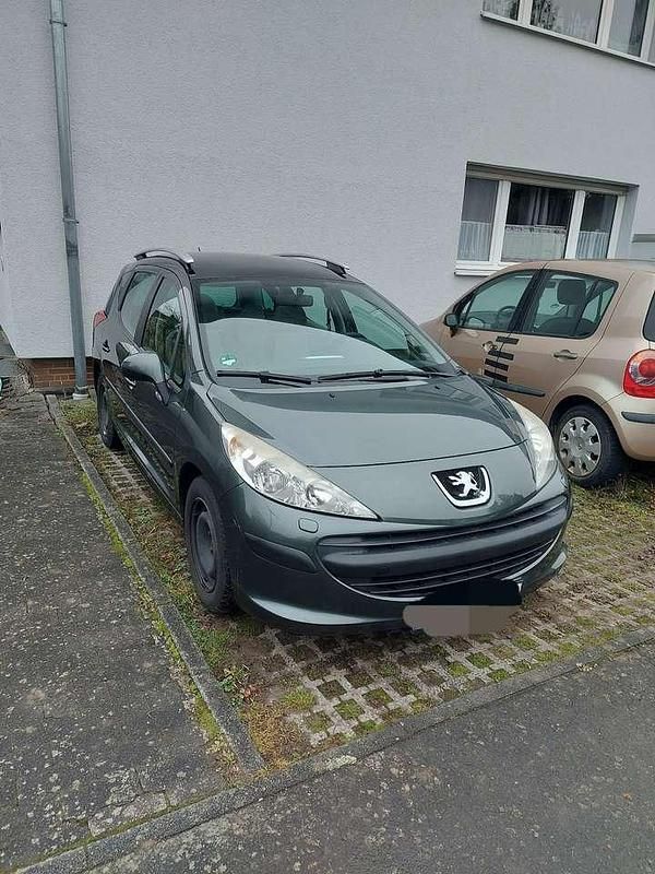 Gebraucht Peugeot 207 95 PS (69 kW) 2008 Grau Kombi