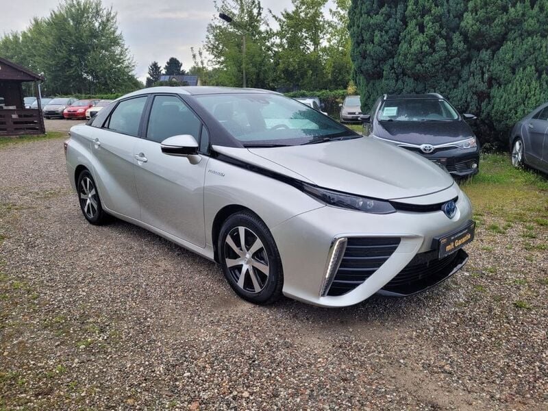 Gebraucht Toyota Mirai 75 PS (55 kW) 2019 Silber Limousine