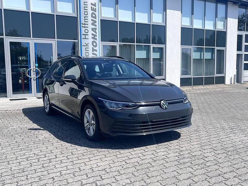 Grau Gebraucht 2023 VW Golf VIII Life Kombi | 22.950 € (Superpreis) - Bild 1/4