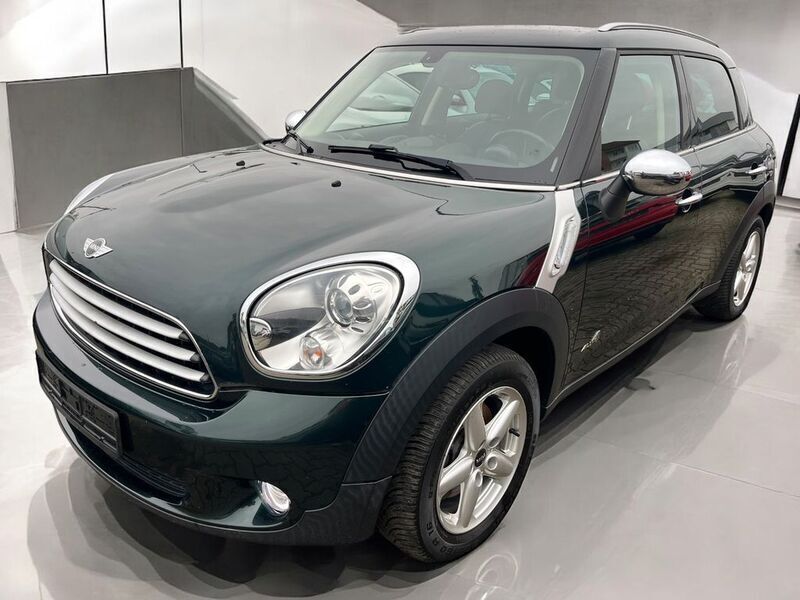 Grün Gebraucht 2011 Mini Cooper D Countryman SUV | 5.999 € (Fairer Preis) - Bild 1/4
