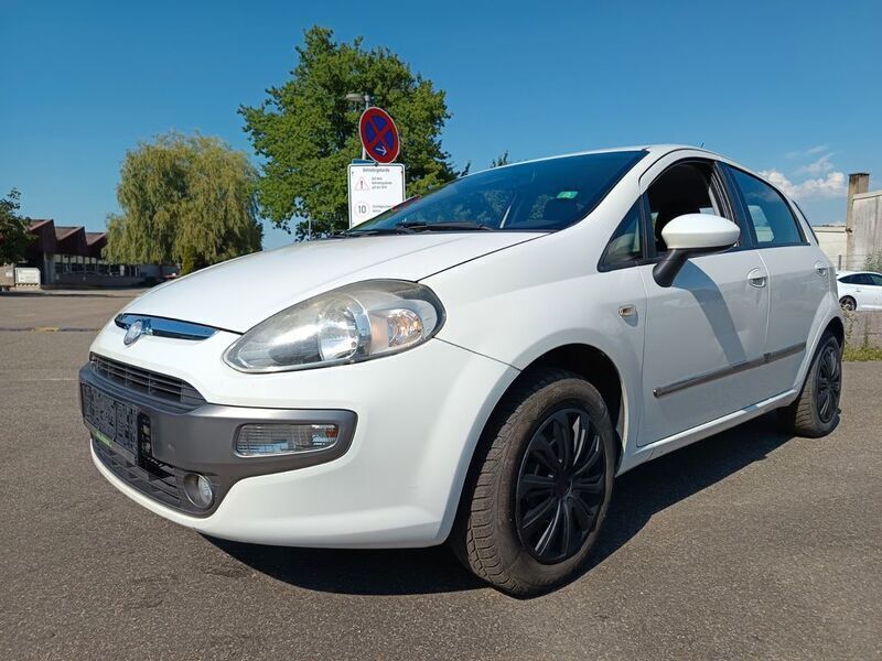 Weiß Gebraucht 2010 Fiat Punto Evo Dynamic Kleinwagen | 2.400 € (Guter Preis) - Bild 1/4