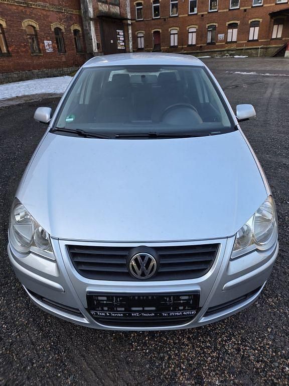 Gebraucht VW Polo 70 PS (51 kW) 2007 Silber Kleinwagen
