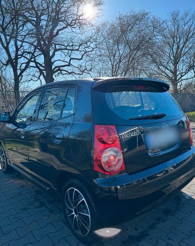 Gebraucht Kia Picanto 65 PS (47 kW) 2008 Schwarz Kleinwagen