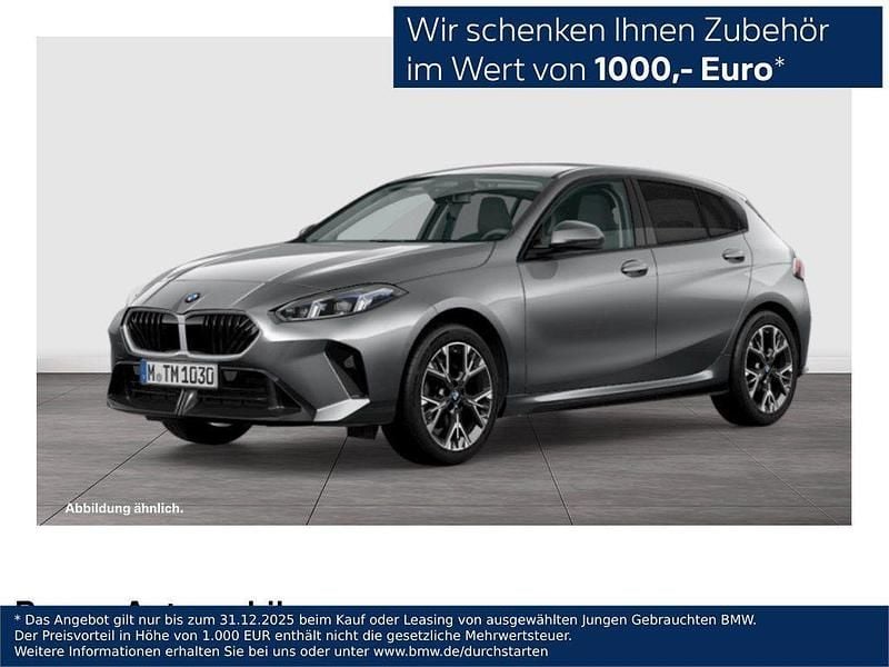 Grau Neu 2025 BMW 120 Sport Line Kleinwagen | 35.900 € (Guter Preis) - Bild 1/4