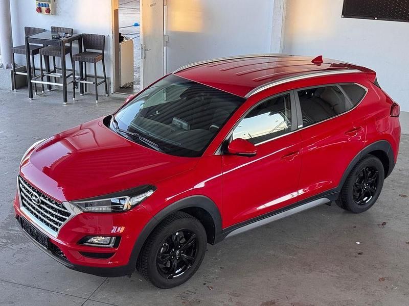 Gebraucht Hyundai Tucson Style 132 PS (97 kW) 2020 Rot SUV