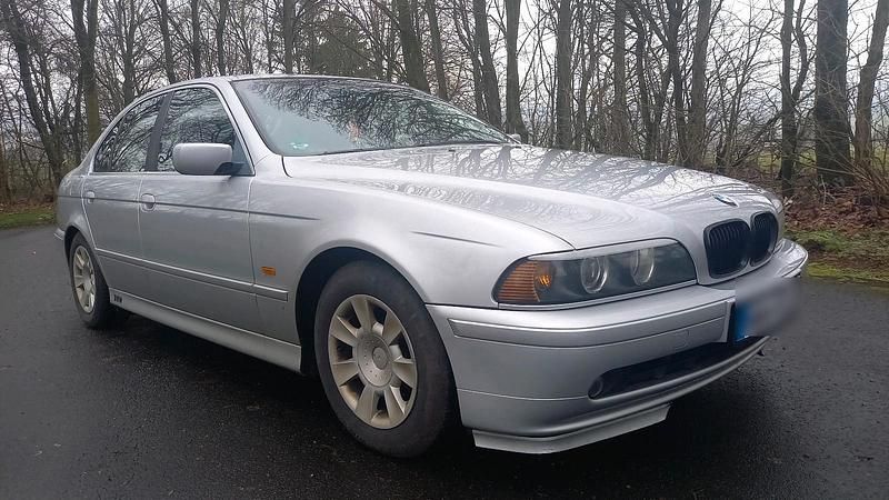 Gebraucht BMW 520 170 PS (125 kW) 2000 Silber Limousine