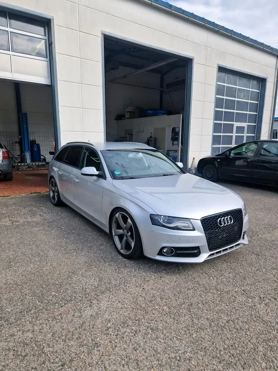 Używany Audi A4 120 KM (88 kW) 2009 Srebrny Kombi