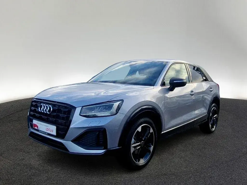 Gebraucht Audi Q2 Advanced Plus 116 PS (85 kW) 2025 Florettsilber metallic SUV