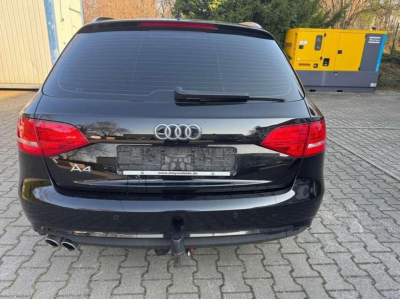 Gebraucht Audi A4 190 PS (139 kW) 2015 Schwarz Kombi
