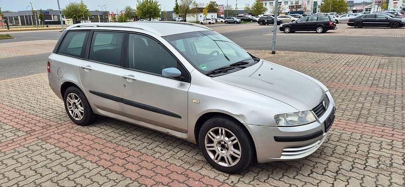 Gebraucht Fiat Stilo Dynamic 116 PS (85 kW) 2003 Grau Kombi