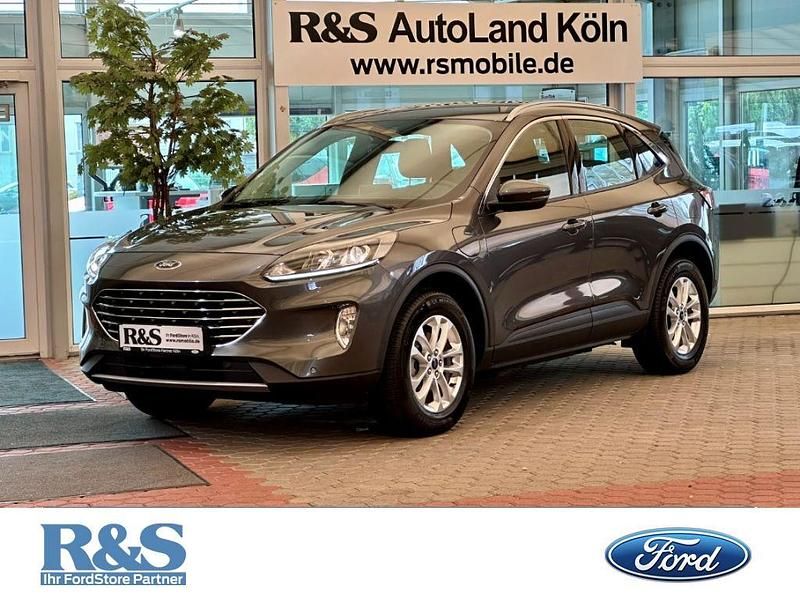 Grau Gebraucht 2022 Ford Kuga Titanium SUV | 25.900 € (Fairer Preis) - Bild 1/4