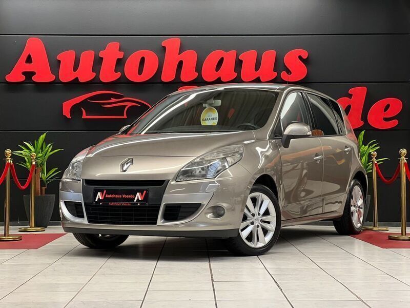 Gold Gebraucht 2009 Renault Scénic III Dynamique Van / Kleinbus | 6.490 € (Etwas zu teuer) - Bild 1/4
