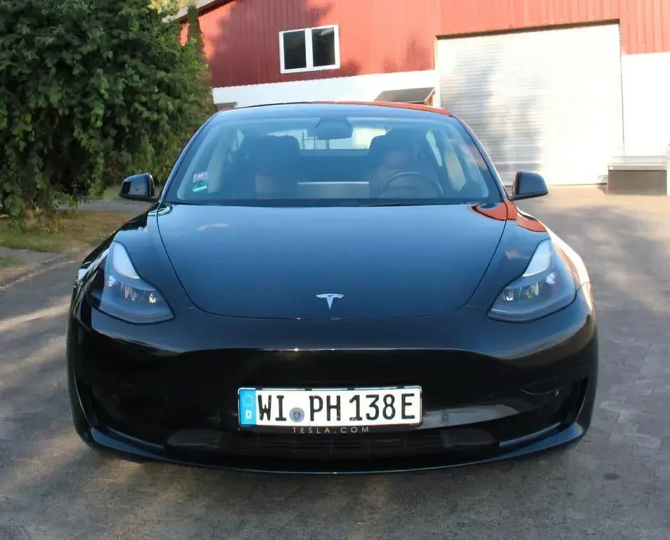 Gebraucht Tesla Model 3 Standard Range 239 kW (325 PS) 2022 Schwarz Limousine