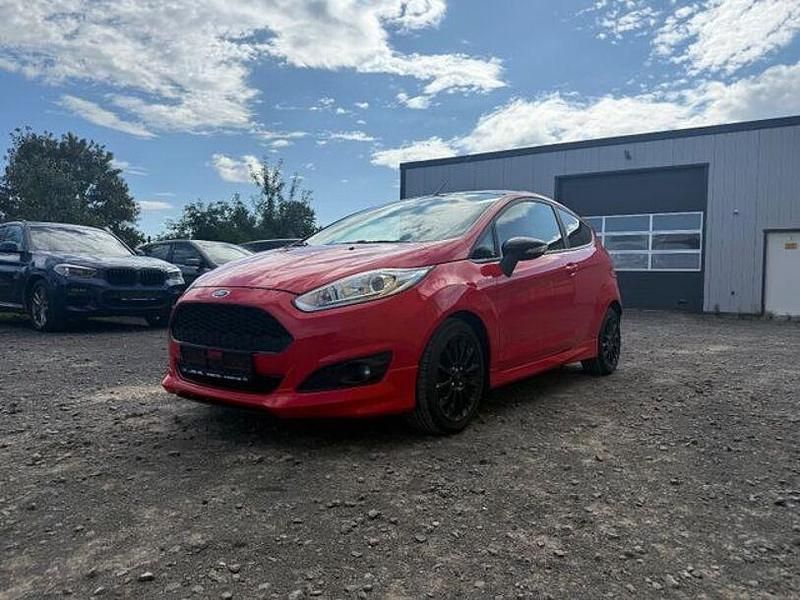 Gebraucht Ford Fiesta ST-Line 140 PS (102 kW) 2017 Race red Kleinwagen