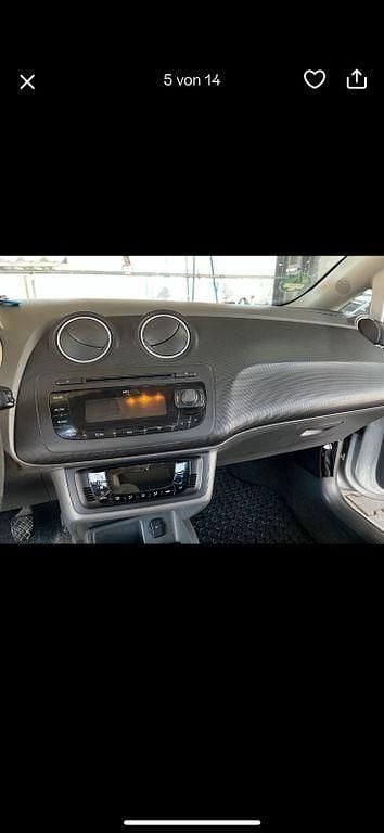 Gebraucht Seat Ibiza 86 PS (63 kW) 2011 Silber Limousine