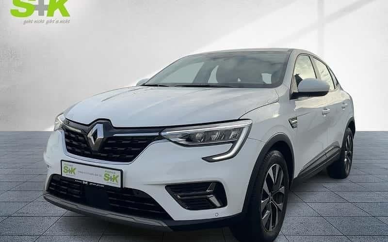Schneeweiß (weiß) Gebraucht 2022 Renault Arkana Zen SUV | 20.980 € (Guter Preis) - Bild 1/4