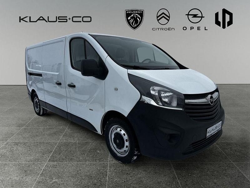 Gebraucht Opel Vivaro 90 PS (66 kW) 2015 Weiß Van / Kleinbus