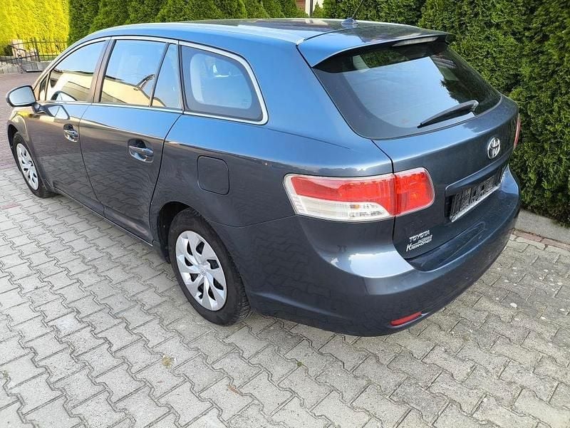 Gebraucht Toyota Avensis Sol 132 PS (97 kW) 2009 Grau Kombi
