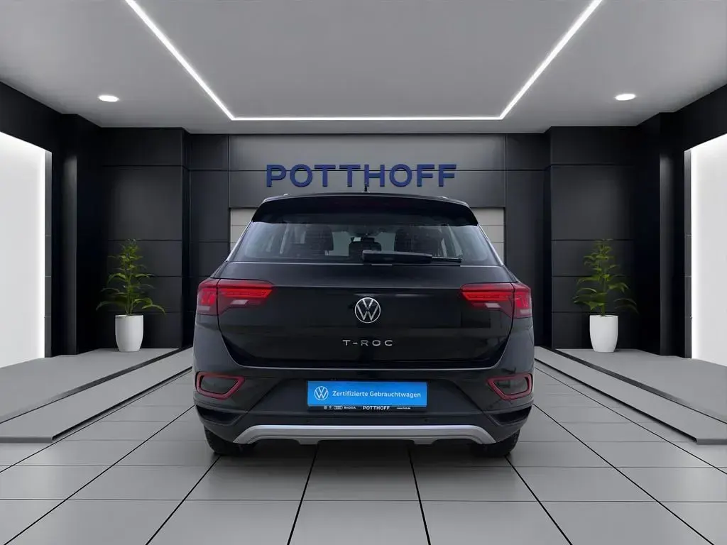 Usata VW T-Roc Life 116 CV (85 kW) 2025 Nero SUV