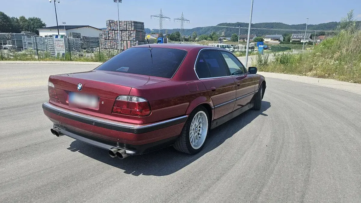 Gebraucht BMW 740 Basis 286 PS (210 kW) 1995 Rot Limousine