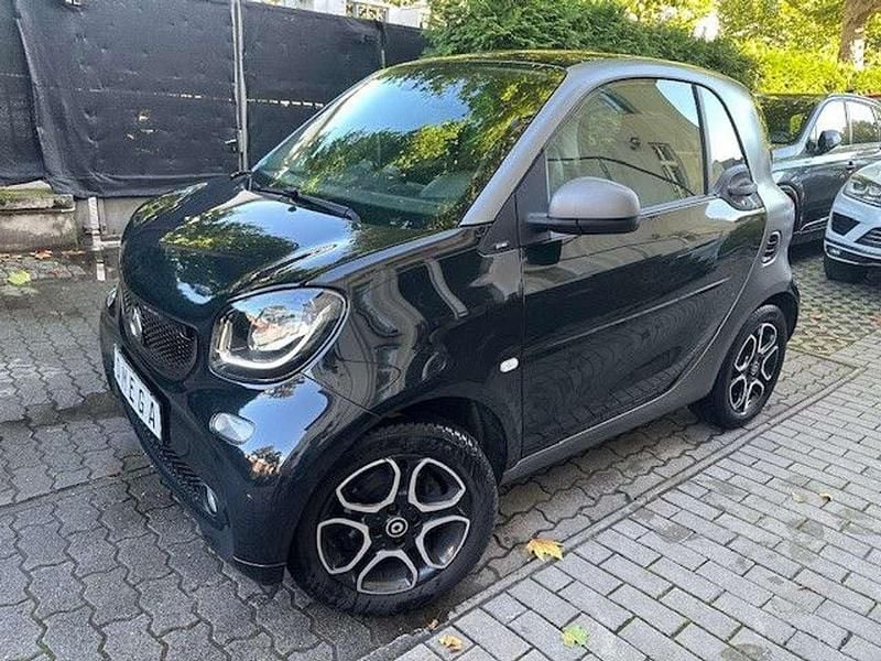 Schwarz Gebraucht 2016 Smart ForTwo Coupé Prime Kleinwagen | 8.750 € (Superpreis) - Bild 1/4
