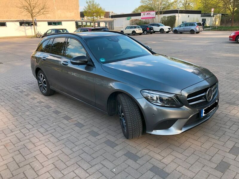 Grau Gebraucht 2018 Mercedes C220 Avantgarde Kombi | 20.999 € (Guter Preis) - Bild 1/4