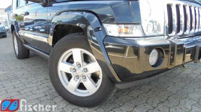 Gebraucht Jeep Commander Limited 218 PS (160 kW) 2007 Schwarz metallic SUV