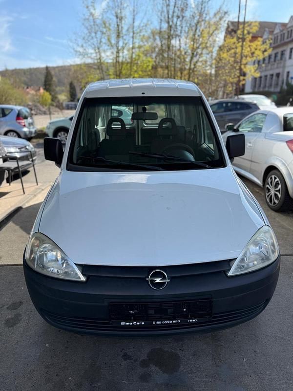Gebraucht Opel Combo 80 PS (58 kW) 2008 Weiß Van / Kleinbus