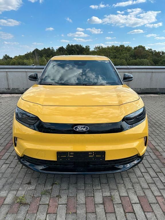 Neu Ford Capri Extended Range 210 kW (286 PS) 2026 Gelb SUV