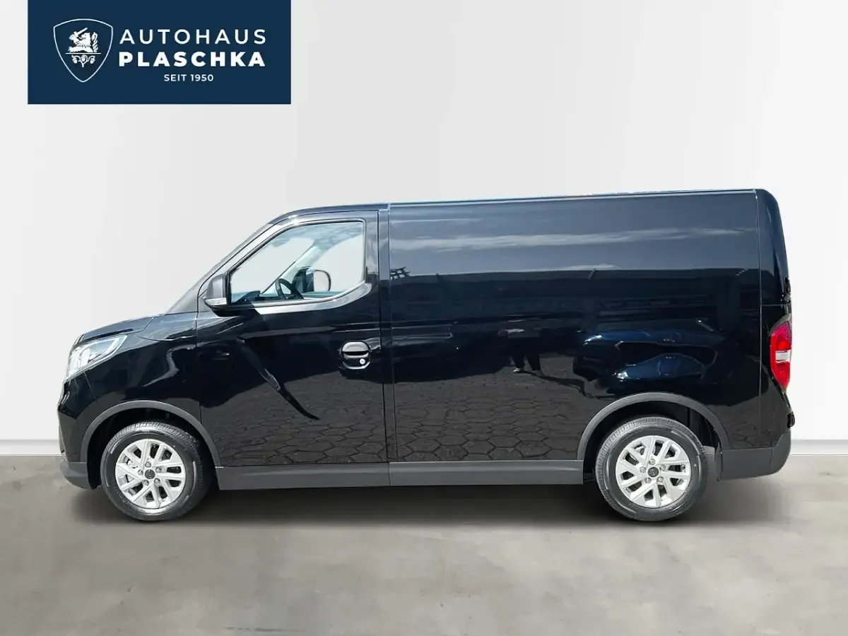 Occasion Maxus eDeliver 3 117 kW (160 ch) 2024 Noir Van