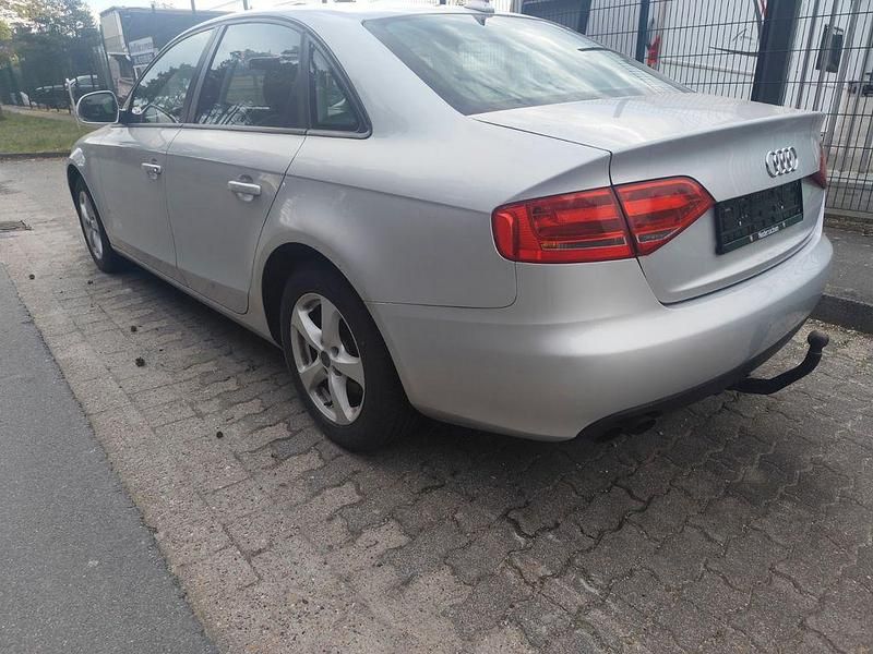 Używany Audi A4 Ambiente 160 KM (117 kW) 2008 Srebrny Sedan/Limuzyna