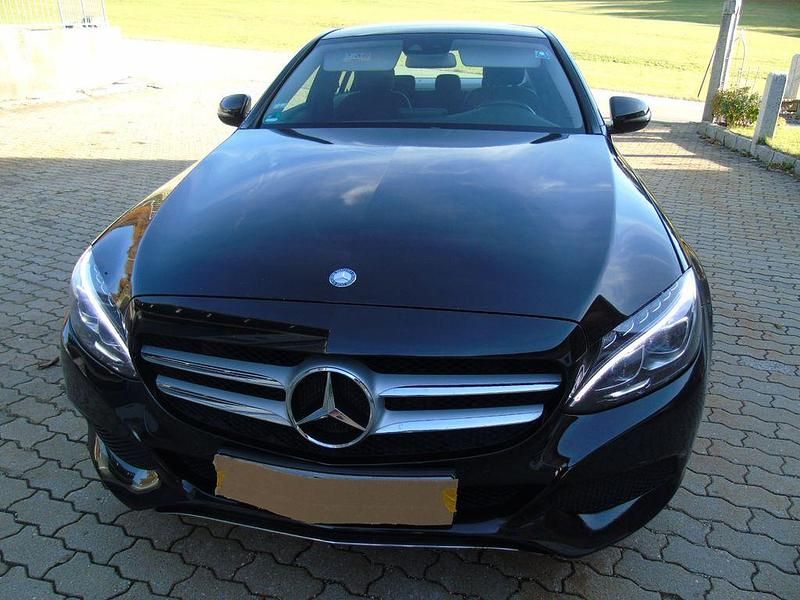 Schwarz Gebraucht 2015 Mercedes C250 Avantgarde Kombi | 18.200 € (Etwas zu teuer) - Bild 1/4