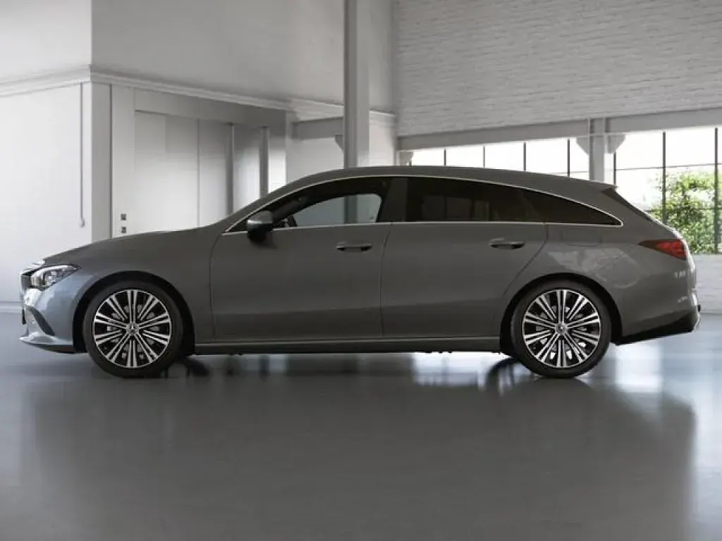 Gebraucht Mercedes CLA200 150 PS (110 kW) 2023 Metalliclack mountaingrau (metallic) Kombi