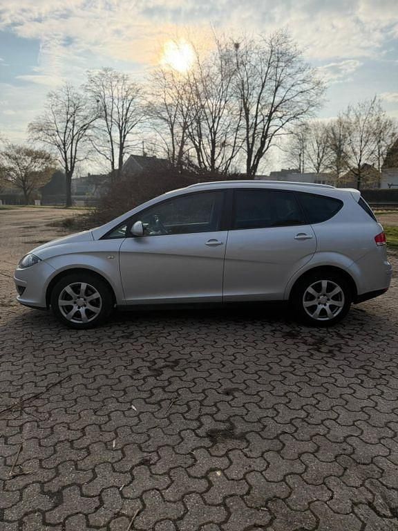 Gebraucht Seat Altea 140 PS (102 kW) 2008 Silber Van / Kleinbus