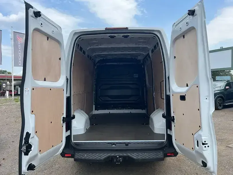 Neu Renault Master 2025 Weiss Van / Kleinbus