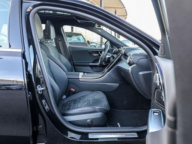 Gebraucht Mercedes C300 Advanced Plus 265 PS (194 kW) 2024 Schwarz / obsidianschwarz Kombi