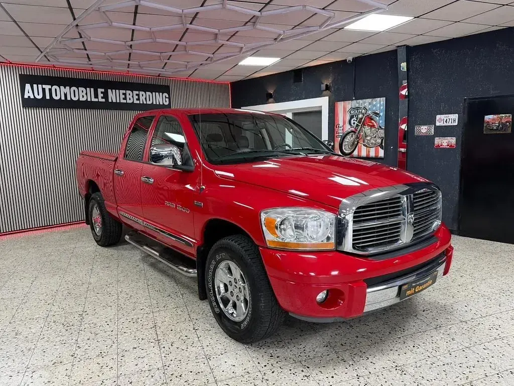 Gebraucht Dodge Ram 349 PS (256 kW) 2007 Rot Pickup